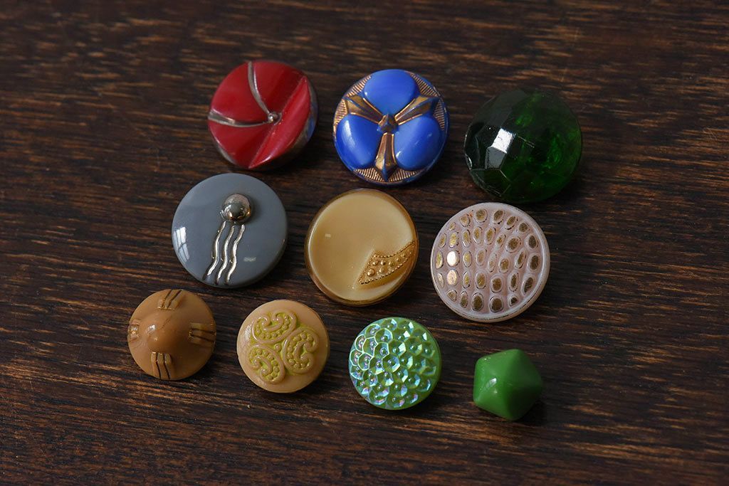 アンティーク雑貨　ビンテージ　チェコガラスボタン10個セット(1)