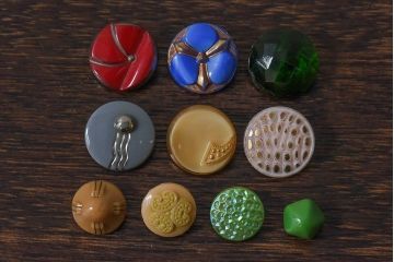 アンティーク雑貨　ビンテージ　チェコガラスボタン10個セット(1)