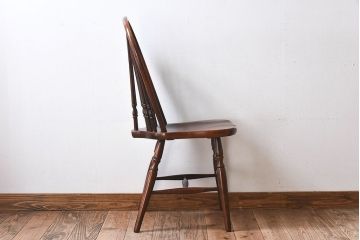 中古　ビンテージ　秋田木工　背もたれがお洒落なスティックバックチェア(椅子)(1)