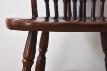 中古　ビンテージ　秋田木工　背もたれがお洒落なスティックバックチェア(椅子)(1)