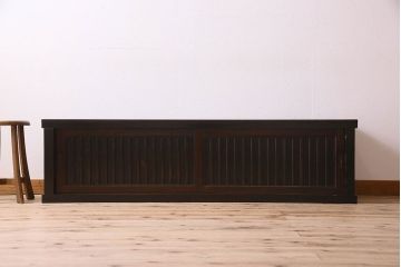 【0様ご成約済み】古民具・骨董　六尺　縦桟引き戸の収納箪笥ローボード(水屋箪笥、リビングボード、テレビボード、テレビ台、キャビネット、収納棚)