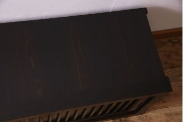 【0様ご成約済み】古民具・骨董　六尺　縦桟引き戸の収納箪笥ローボード(水屋箪笥、リビングボード、テレビボード、テレビ台、キャビネット、収納棚)