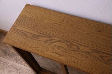 レトロ家具　昭和レトロ　四枚のガラス引き戸が印象的な収納棚(サイドボード、飾り棚)