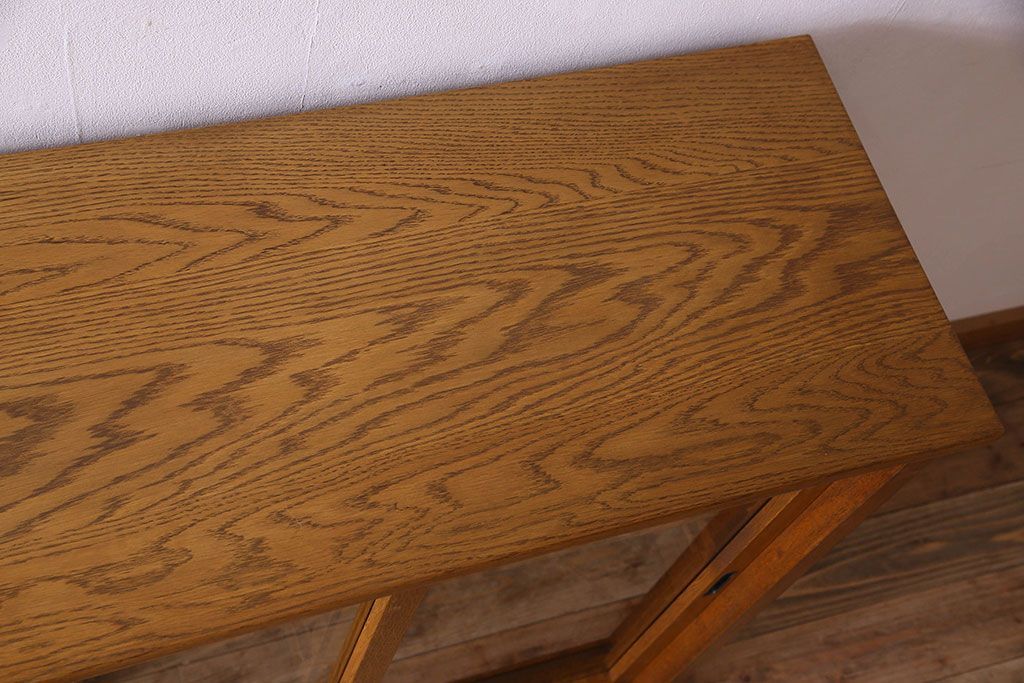 レトロ家具 昭和レトロ 四枚のガラス引き戸が印象的な収納棚(サイドボード、飾り棚)