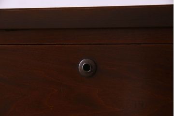 レトロ家具　昭和レトロ　前面ケヤキ材　木の質感が味わい深い鉄脚ローチェスト(ローボード、衣装箪笥、テレビ台)