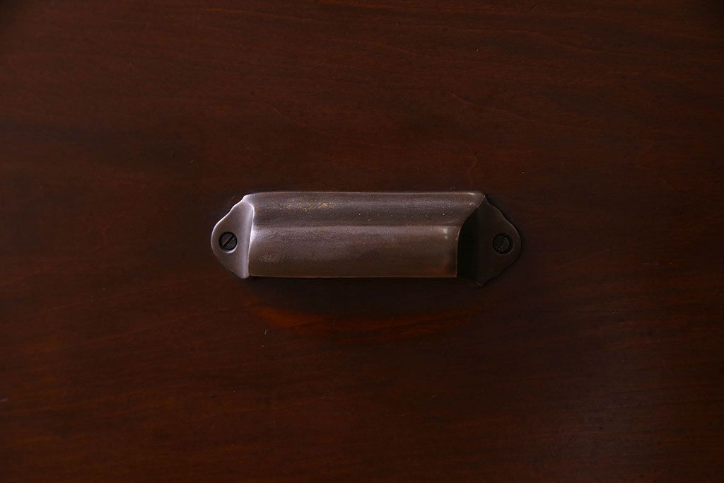 レトロ家具　昭和レトロ　前面ケヤキ材　木の質感が味わい深い鉄脚ローチェスト(ローボード、衣装箪笥、テレビ台)