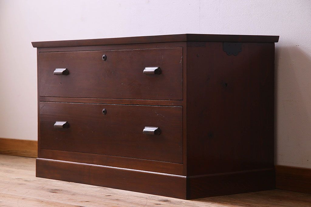 レトロ家具　昭和レトロ　落ち着いた雰囲気が素敵なローボード(ローチェスト、引き出し、テレビ台)