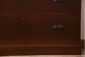 レトロ家具　昭和レトロ　落ち着いた雰囲気が素敵なローボード(ローチェスト、引き出し、テレビ台)