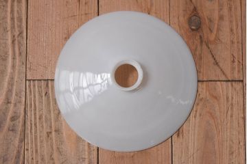 昭和レトロ　懐かしさ漂う平笠の天井照明(電笠)2ヶセット