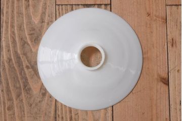 昭和レトロ　温かみのある平笠のシェード(電笠)(1)