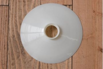 昭和レトロ　温かみのある平笠のシェード(電笠)(2)
