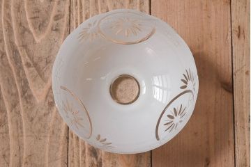 和製アンティーク　切子入り!和の趣溢れる大正期の天井照明(シェード、電笠)