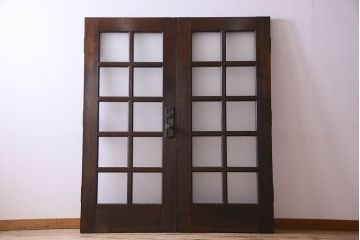 和製アンティーク　ダイヤガラス入り　両開き　落ち着いた雰囲気漂うドア2枚組