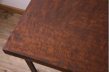 アンティーク家具　和製アンティーク　木挽き板使用　存在感抜群の鉄脚テーブル(作業台)