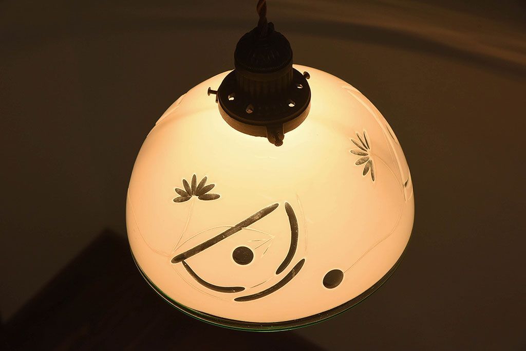 和製アンティーク　美しい切子入りの天井照明(シェード、電笠)