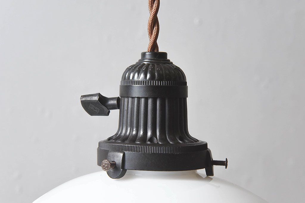 和製アンティーク　美しい切子入りの天井照明(シェード、電笠)