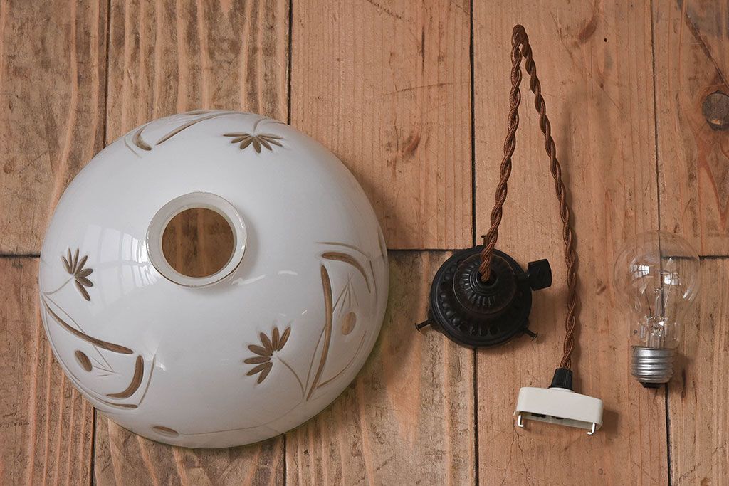 和製アンティーク　美しい切子入りの天井照明(シェード、電笠)