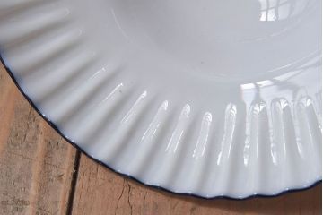 和製アンティーク　青縁フリルシェードの天井照明(花笠、電笠、吊り下げ照明、ペンダントライト)(R-025819)