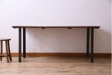 アンティーク家具　和製アンティーク　古材使用　欅材の鉄脚テーブル(作業台)(1)