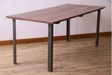 アンティーク家具　和製アンティーク　古材使用　欅材の鉄脚テーブル(作業台)(2)