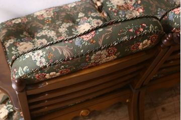 【M様ご成約済】中古　飛騨産業　キツツキマーク 2人掛けソファ(リビングソファ)
