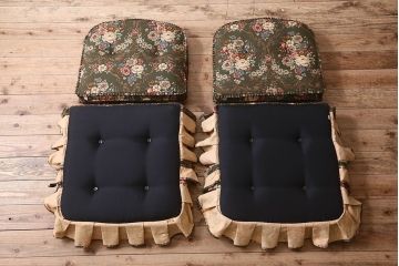 【M様ご成約済】中古　飛騨産業　キツツキマーク 2人掛けソファ(リビングソファ)