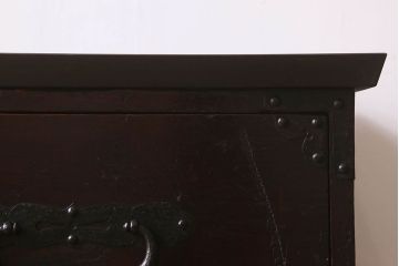 アンティーク家具　明治大正期　鋲が豪華な時代箪笥ローボード(ローチェスト、引き出し)(1)