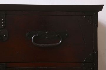 アンティーク家具　明治大正期　鋲が豪華な時代箪笥ローボード(ローチェスト、引き出し)(1)