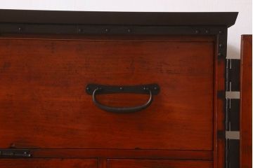 アンティーク家具　和製アンティーク　脚付き!観音開き時代箪笥ローボード(ローチェスト、引き出し、リビングボード)