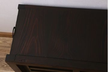 アンティーク家具　古民具・骨董　明治期　和モダンな空間に良く合う帳場箪笥(引き出し、収納箪笥、テレビボード)