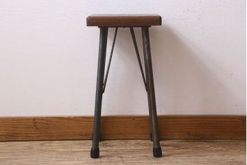 アンティーク雑貨　ラフジュ工房オリジナル　鉄脚角スツール(椅子、チェア、角イス)
