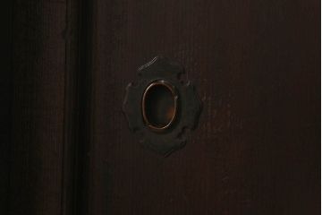 アンティーク家具　明治期!重厚感漂うヒノキ材製の関西帳場箪笥(収納棚・キャビネット)