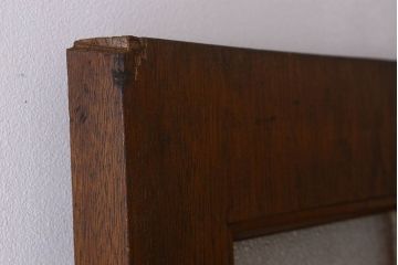 ダイヤガラス使用　レトロな雰囲気が魅力的なドア(扉)