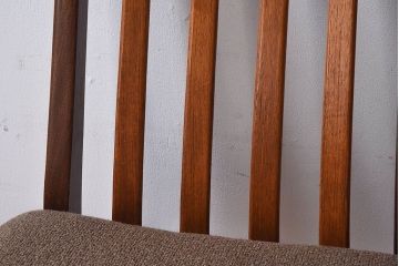 北欧家具　G-PLAN(ジープラン)　チーク材の温もり溢れるビンテージダイニングチェア(椅子)