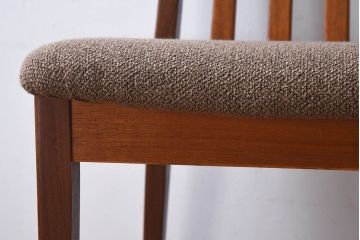 北欧家具　G-PLAN(ジープラン)　チーク材の温もり溢れるビンテージダイニングチェア(椅子)