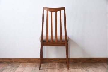 北欧家具　G-PLAN(ジープラン)　チーク材の温もり溢れるビンテージダイニングチェア(椅子)
