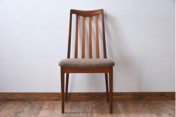 北欧家具　G-PLAN(ジープラン)　チーク材の温もり溢れるビンテージダイニングチェア(椅子)(1)