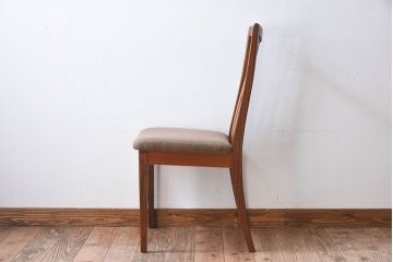 北欧家具　G-PLAN(ジープラン)　チーク材の温もり溢れるビンテージダイニングチェア(椅子)(1)
