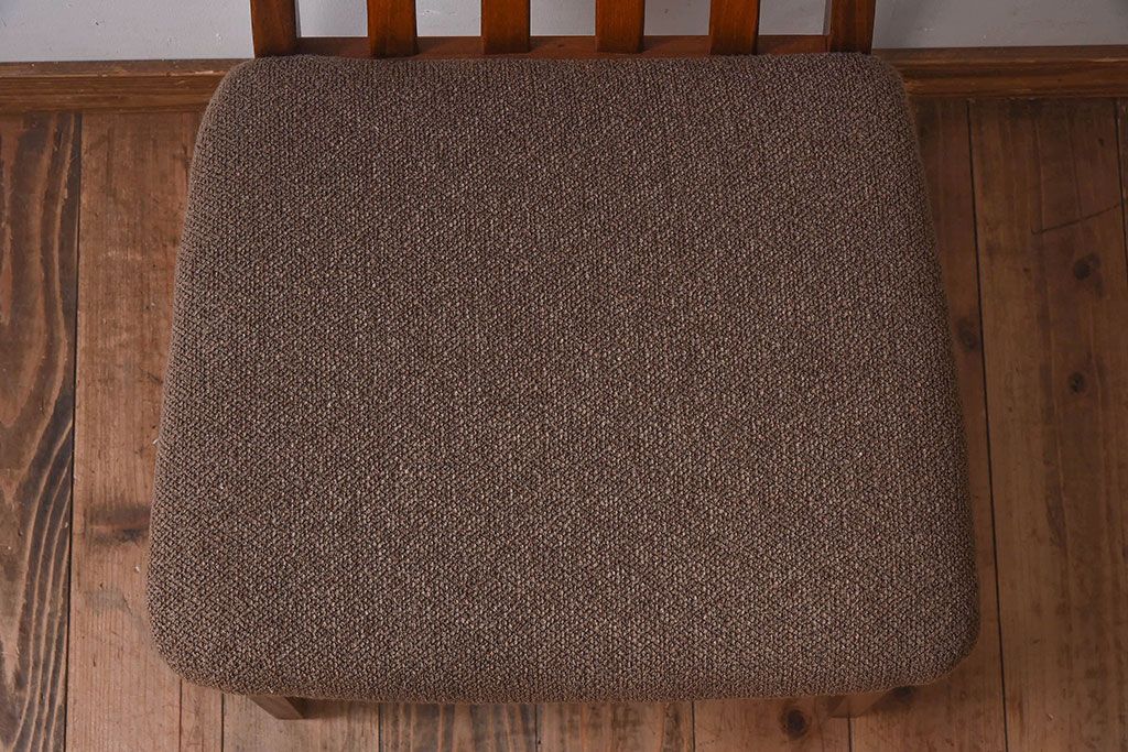 北欧家具　G-PLAN(ジープラン)　チーク材の温もり溢れるビンテージダイニングチェア(椅子)(2)