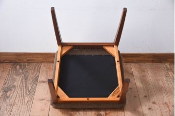 北欧家具　G-PLAN(ジープラン)　チーク材の温もり溢れるビンテージダイニングチェア(椅子)(2)