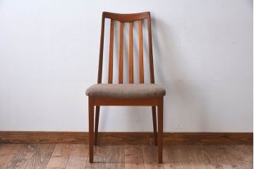 北欧家具　G-PLAN(ジープラン)　チーク材の温もり溢れるビンテージダイニングチェア(椅子)(3)