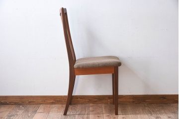 北欧家具　G-PLAN(ジープラン)　チーク材の温もり溢れるビンテージダイニングチェア(椅子)(3)