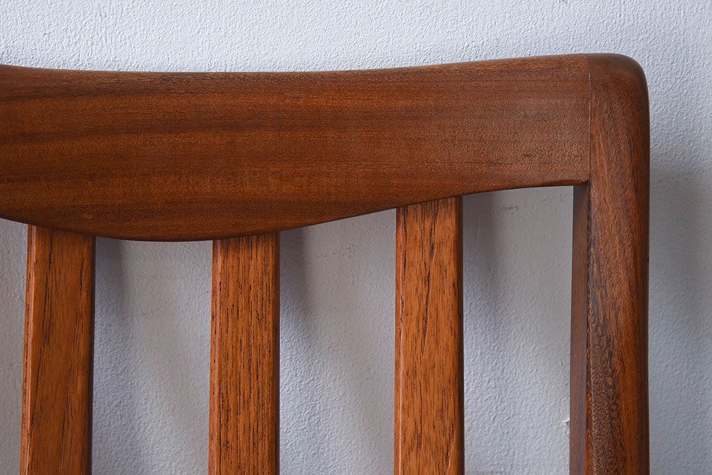 北欧家具　G-PLAN(ジープラン)　チーク材の温もり溢れるビンテージダイニングチェア(椅子)(3)