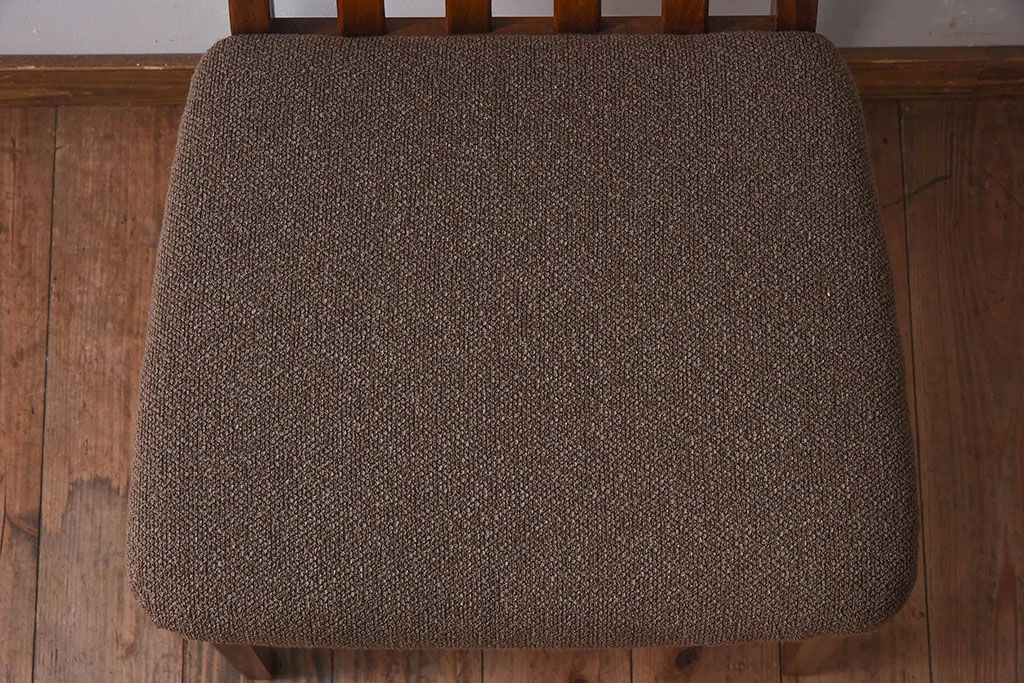 北欧家具　G-PLAN(ジープラン)　チーク材の温もり溢れるビンテージダイニングチェア(椅子)(3)