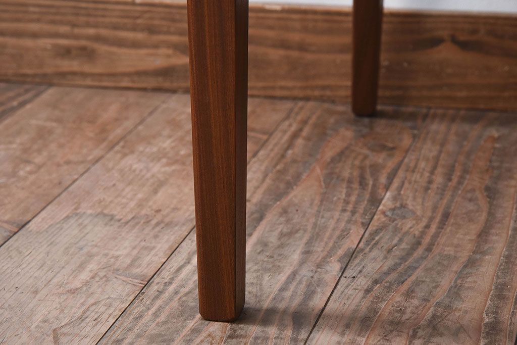 北欧家具　G-PLAN(ジープラン)　チーク材の温もり溢れるビンテージダイニングチェア(椅子)(3)