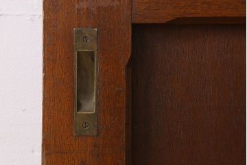 シンプルな魅力　ラワン材製　昭和レトロのガラス引き戸