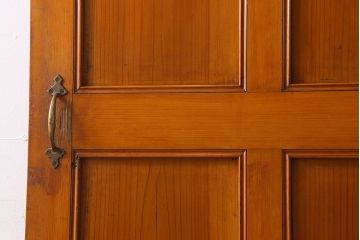 大正〜昭和期　柾目が魅力的　温かみのあるドア(扉)