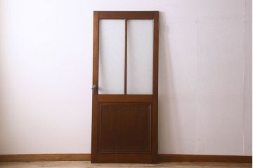 昭和レトロ　ダイヤガラス入り　上品な面持ちの背の高いドア(扉)