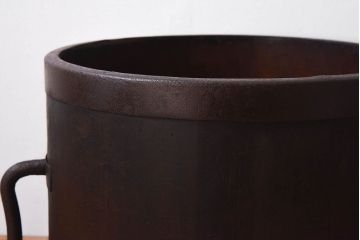 アンティーク雑貨　和製アンティーク　古い木の質感が味わい深い一斗升(一斗マス)(1)