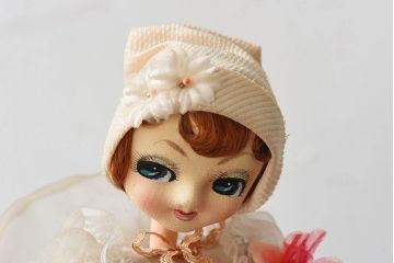 アンティーク雑貨　昭和レトロ　台座付き!ポーズ人形(文化人形、フランス人形)